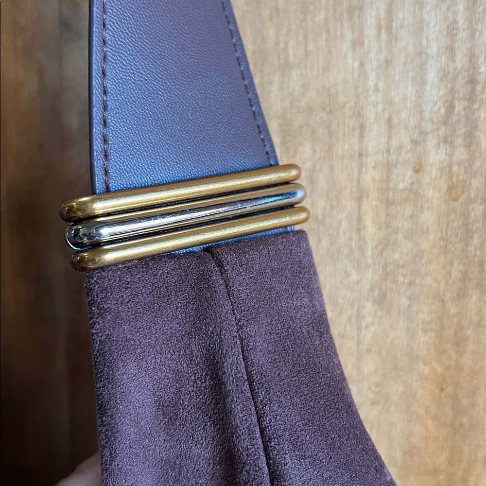 Steve Madden | Chocolate Hobo Bag w/ Extra Crossbody Bag & Strap. - Picture 8 of 14